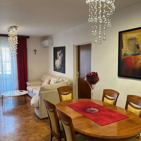 Apartmán Pantos Poreč Exteriér fotografie